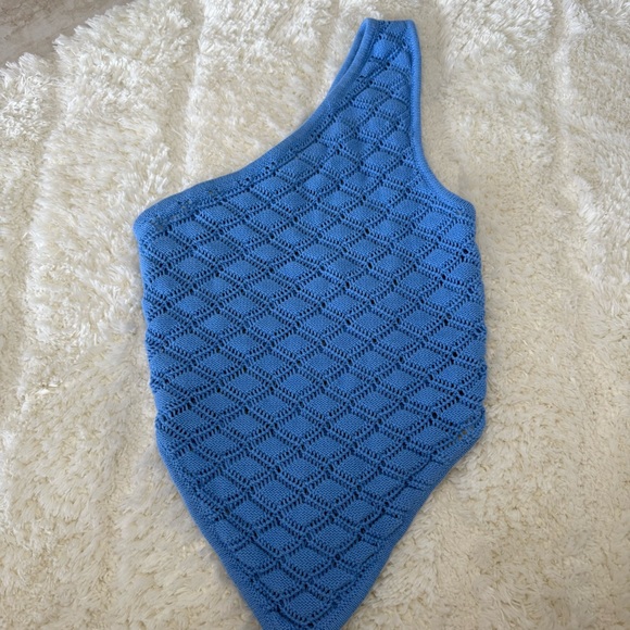 Knit top - Picture 1 of 2